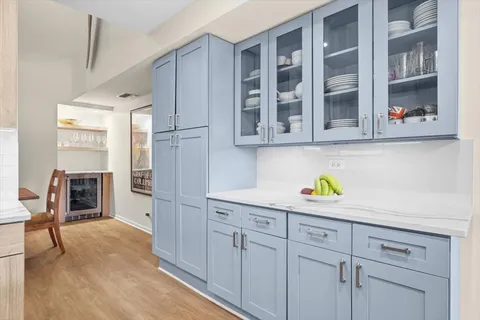 $699,000 | 1040 Arbor Lane, Northfield, IL 60093