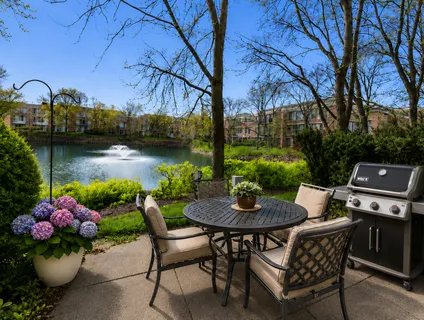 $699,000 | 1040 Arbor Lane, Northfield, IL 60093