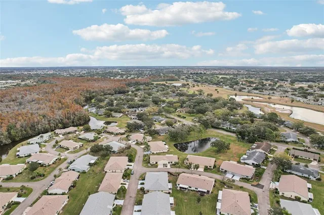 $214,900 | 2009 Hereford Drive, Sun City Center, FL 33573