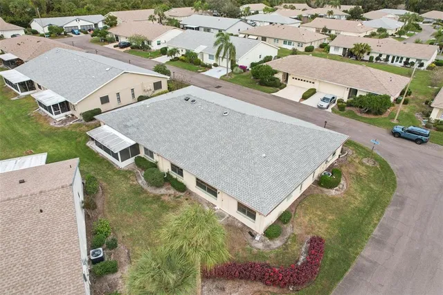 $214,900 | 2009 Hereford Drive, Sun City Center, FL 33573