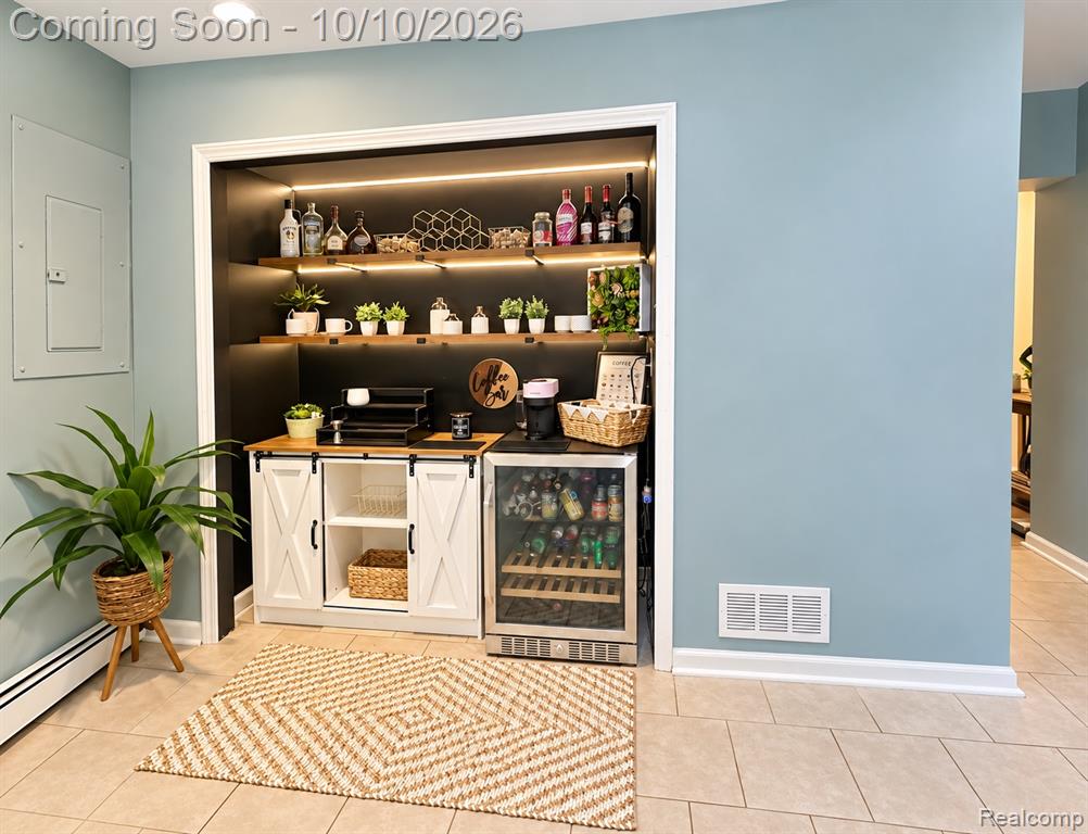 415 Leon Road Walled Lake, MI 48390 - Photo 15 of 47 Gallery Image 15
