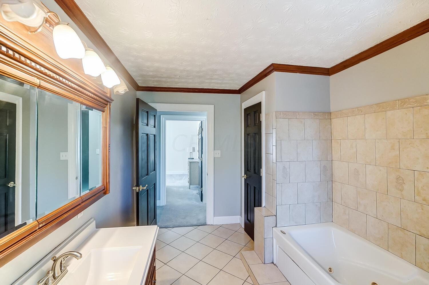 16540 State Rte 207 Mount Sterling, OH 43143 - Photo 54 of 63 full bath up