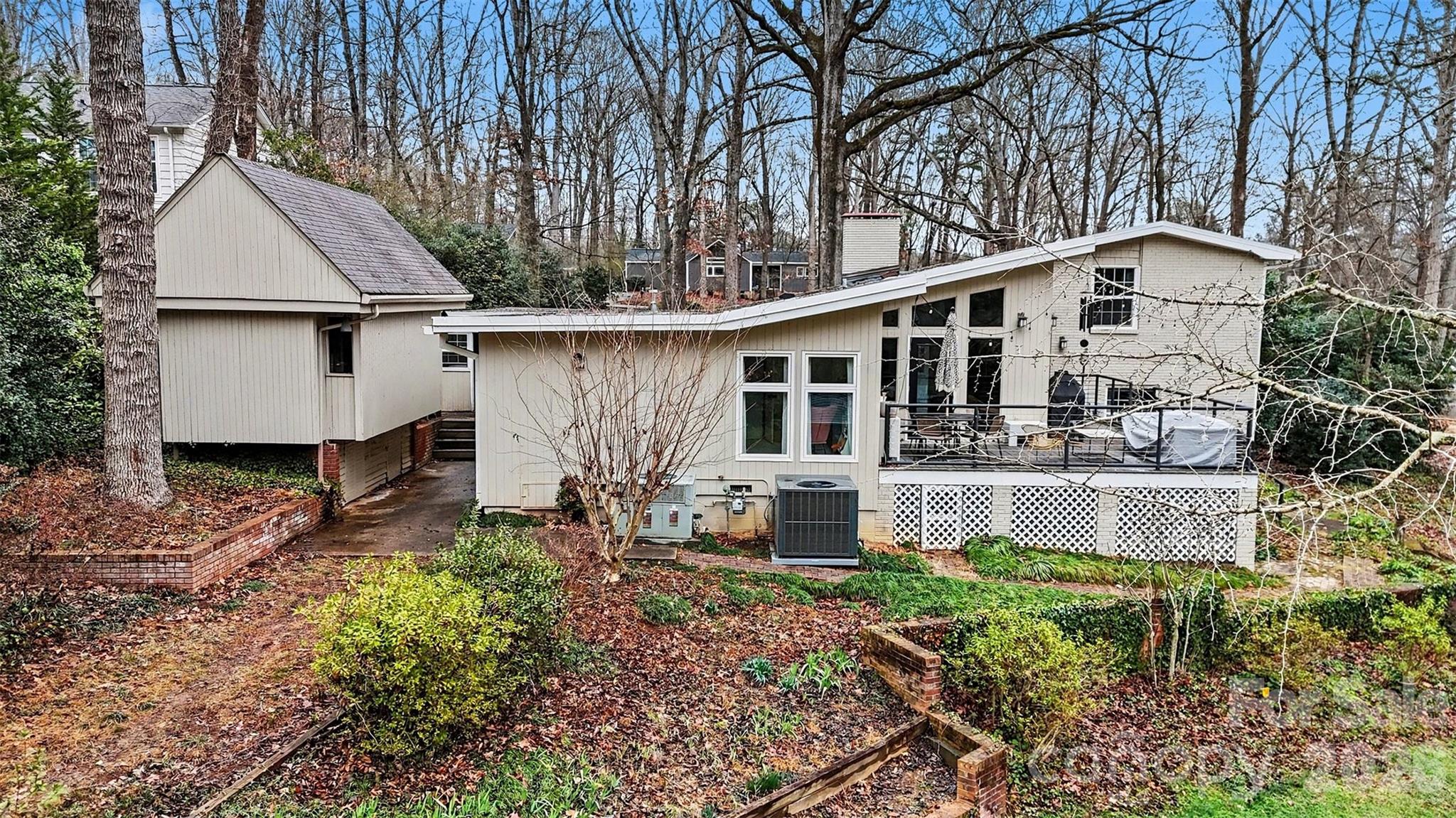 440 Bubbling Well Road Matthews, NC 28105 - Photo 3 of 21