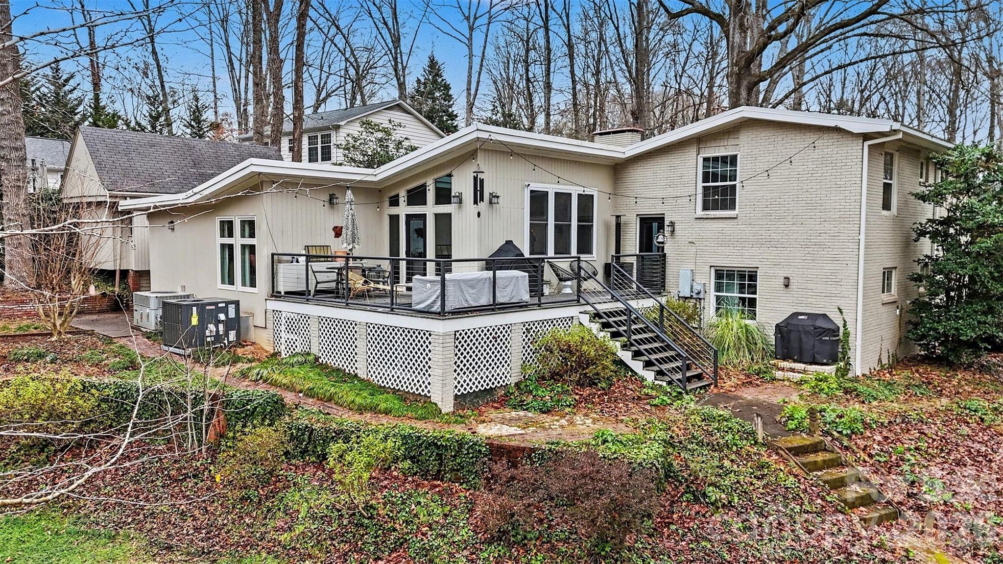 440 Bubbling Well Road Matthews, NC 28105 - Photo 34 of 46 Gallery Image 34