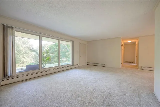 $471,000 | 4036 Shrine Park Road, Leavenworth, KS 66048