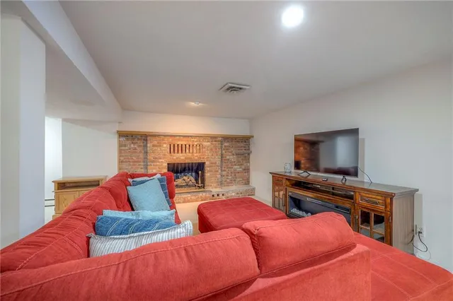 $471,000 | 4036 Shrine Park Road, Leavenworth, KS 66048