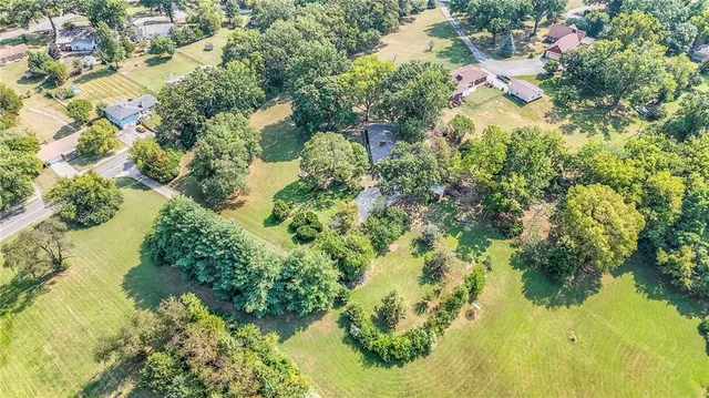 $471,000 | 4036 Shrine Park Road, Leavenworth, KS 66048