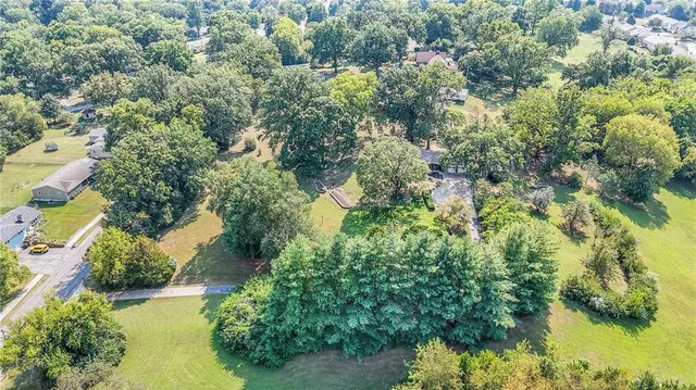 $471,000 | 4036 Shrine Park Road, Leavenworth, KS 66048