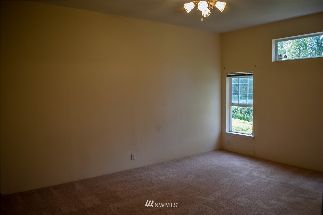 702 Nooksack Road Nooksack, WA 98276 - Photo 7 of 18