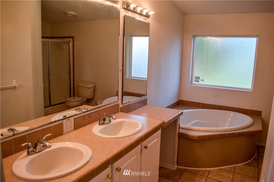 702 Nooksack Road Nooksack, WA 98276 - Photo 9 of 18