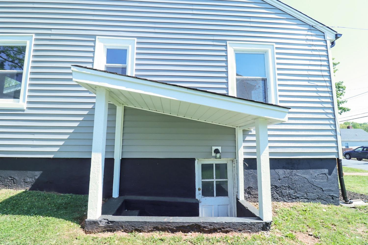 208 Blue Ridge Street Lynchburg, VA 24501 - Photo 10 of 40 Gallery Image 10