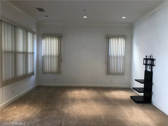 $5,800 | 81 Peppermint, Irvine, CA 92620