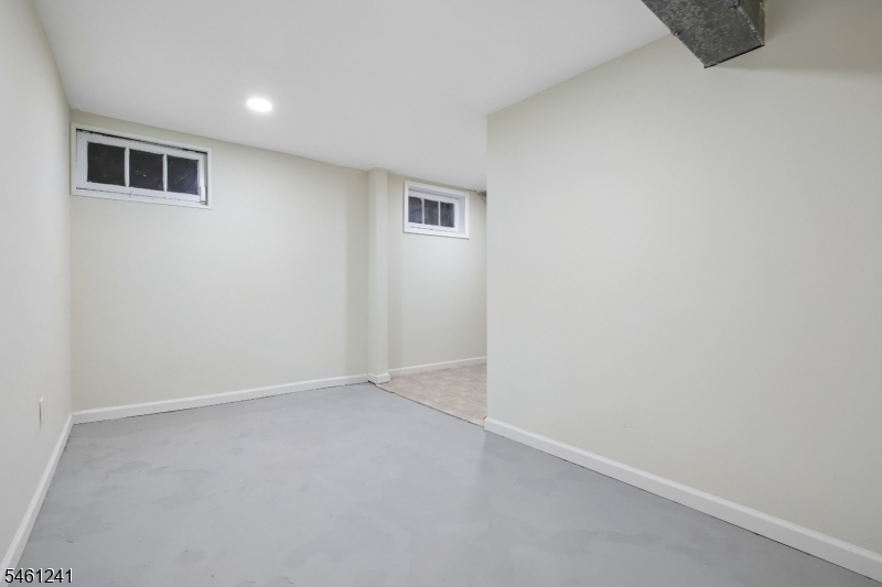 113 Stony Road Edison, NJ 08817 - Photo 37 of 44 Gallery Image 37