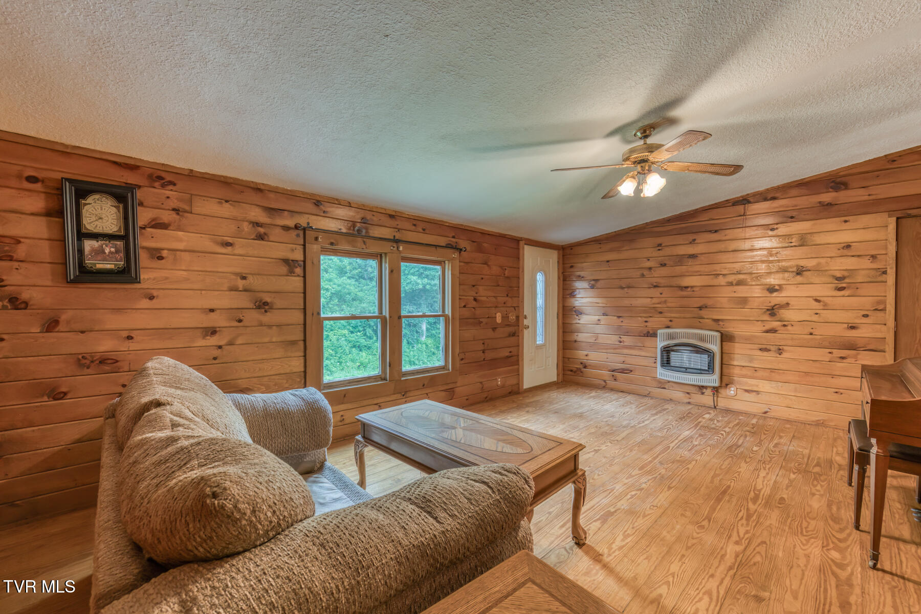 4166 Pine Orchard Road Butler, TN 37640 - Photo 20 of 32 4166 Pine Orchard Rd-20