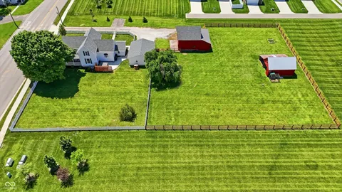 $525,000 | 2720 South 650 East, Whitestown, IN 46075