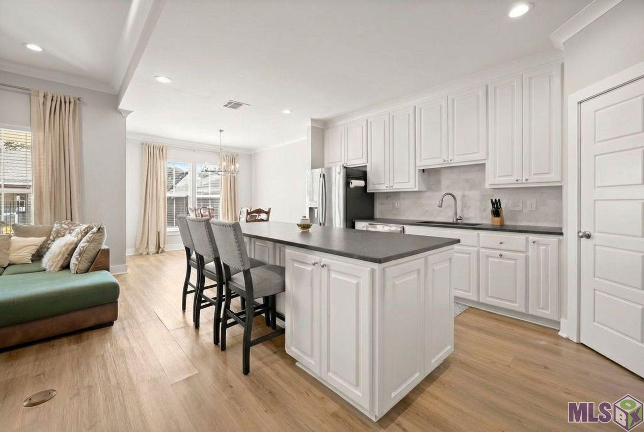 9159 Stonecroft Avenue Baton Rouge, LA 70810 - Photo 5 of 17