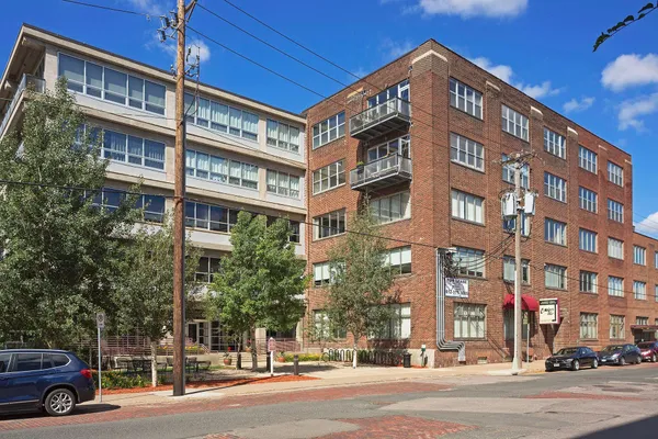 $399,000 | 901 North 3rd Street, Unit 414, Minneapolis, MN 55401
