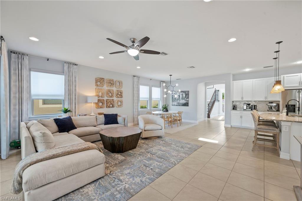 16266 Aberdeen Way Naples, FL 34110 - Photo 11 of 47