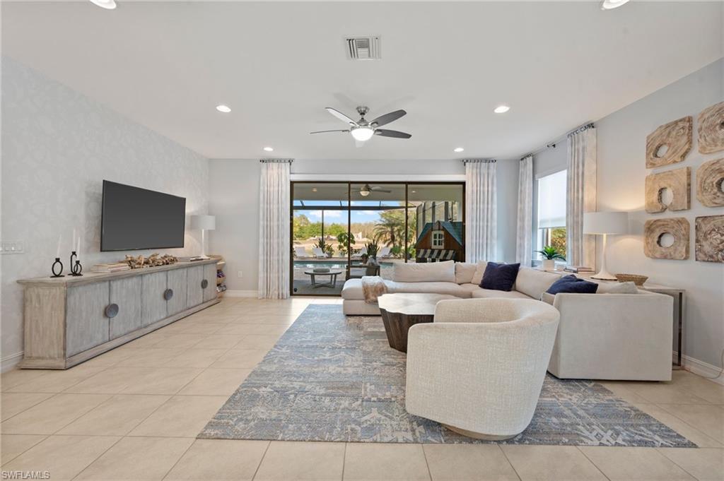 16266 Aberdeen Way Naples, FL 34110 - Photo 13 of 47