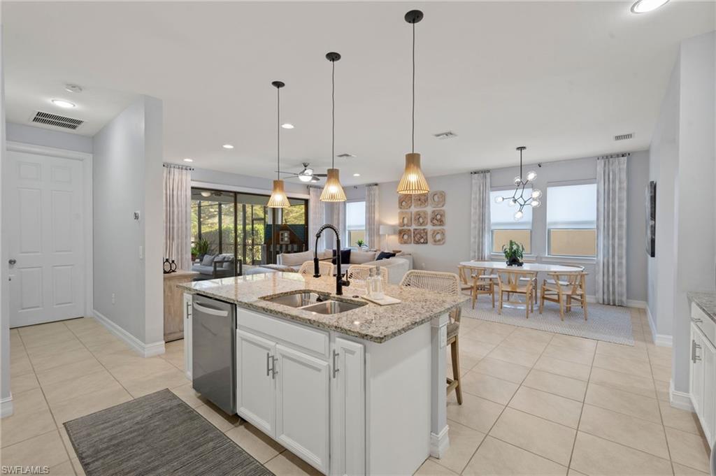 16266 Aberdeen Way Naples, FL 34110 - Photo 17 of 47