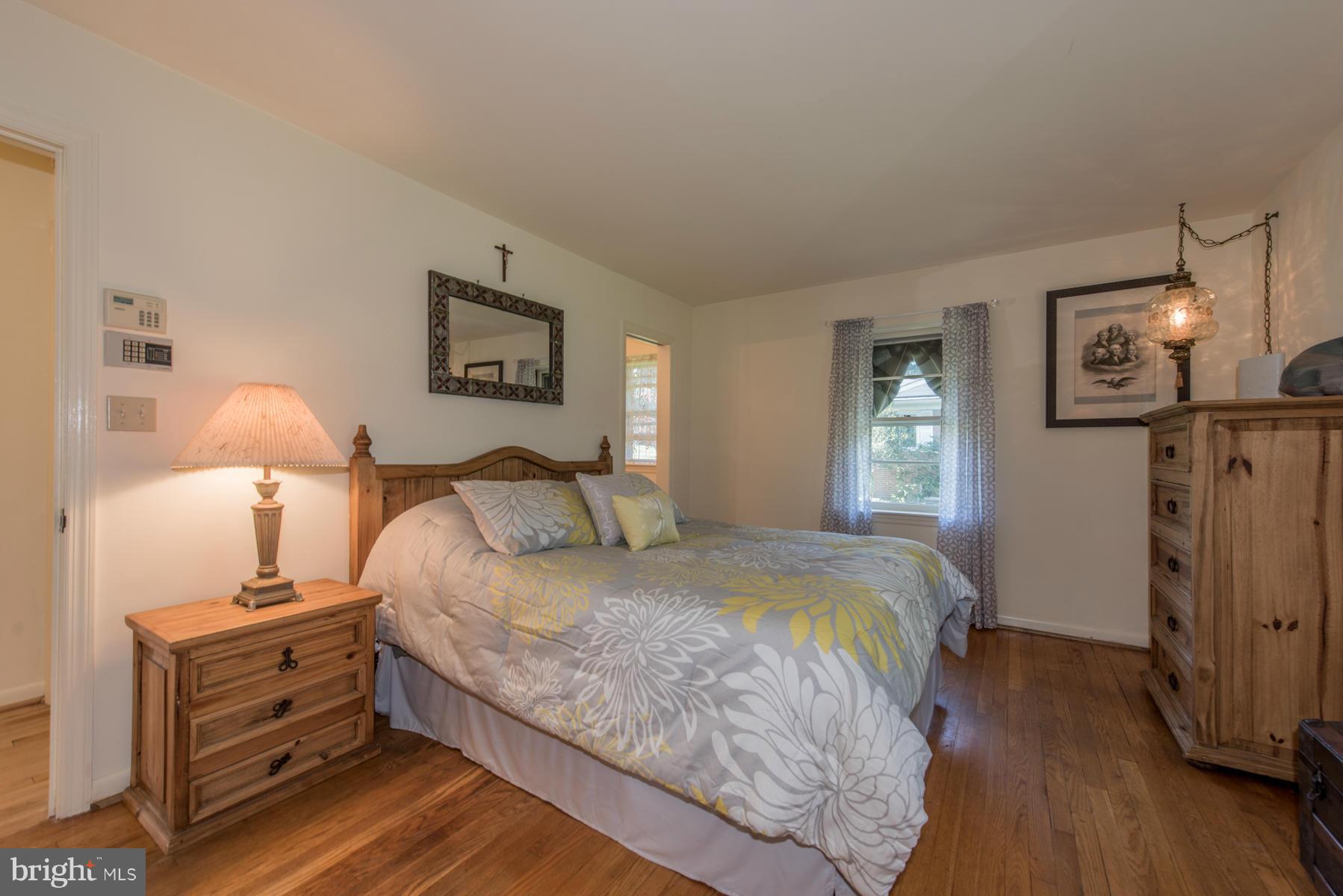 4022 Crescent Road Ellicott City, MD 21042 - Photo 11 of 22 Bedroom (Master)