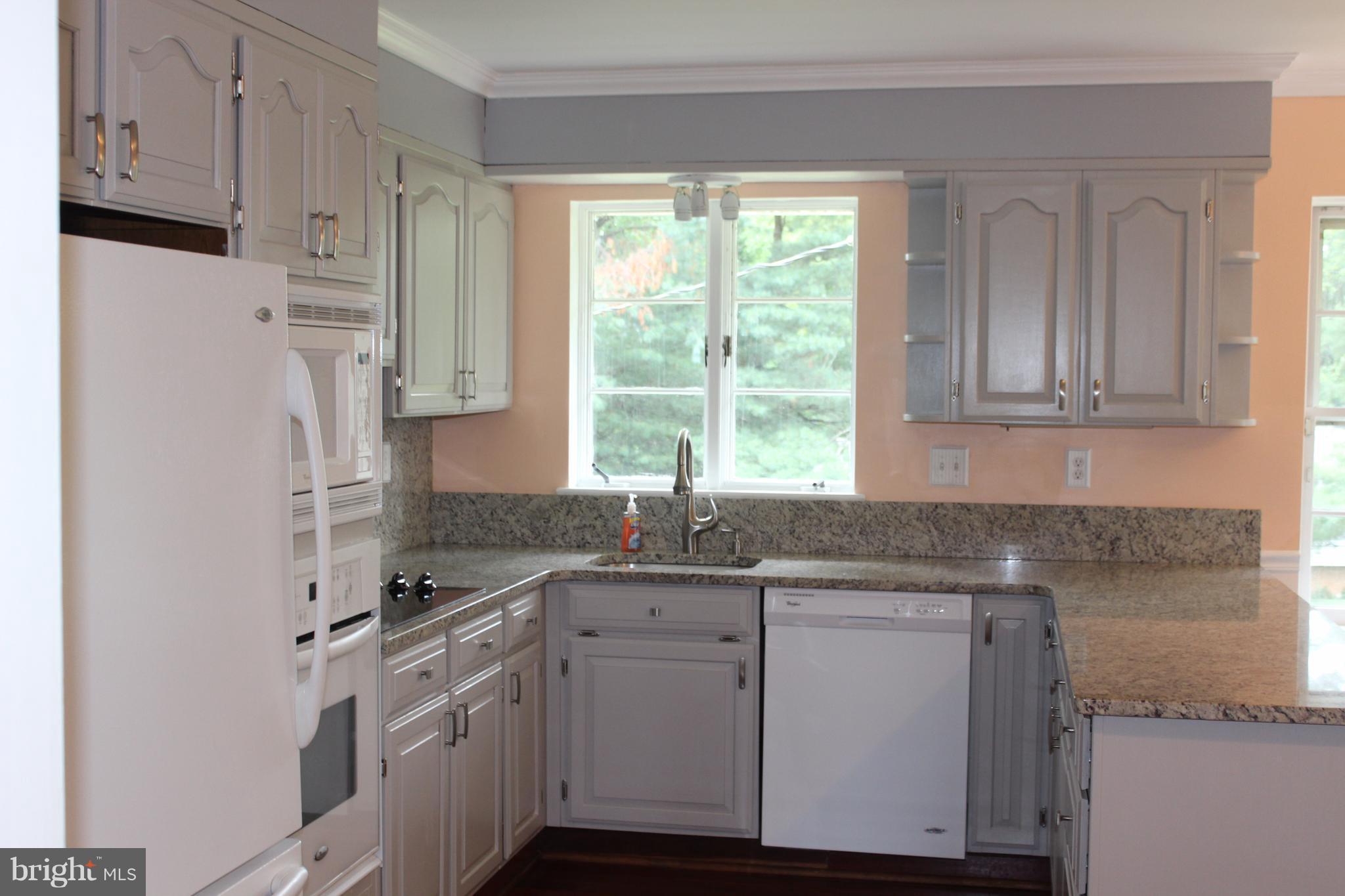 4022 Crescent Road Ellicott City, MD 21042 - Photo 7 of 22 Kitchen