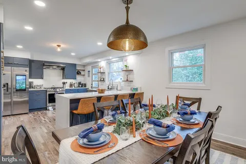 $1,195,000 | 9817 Fernwood Road, Bethesda, MD 20817