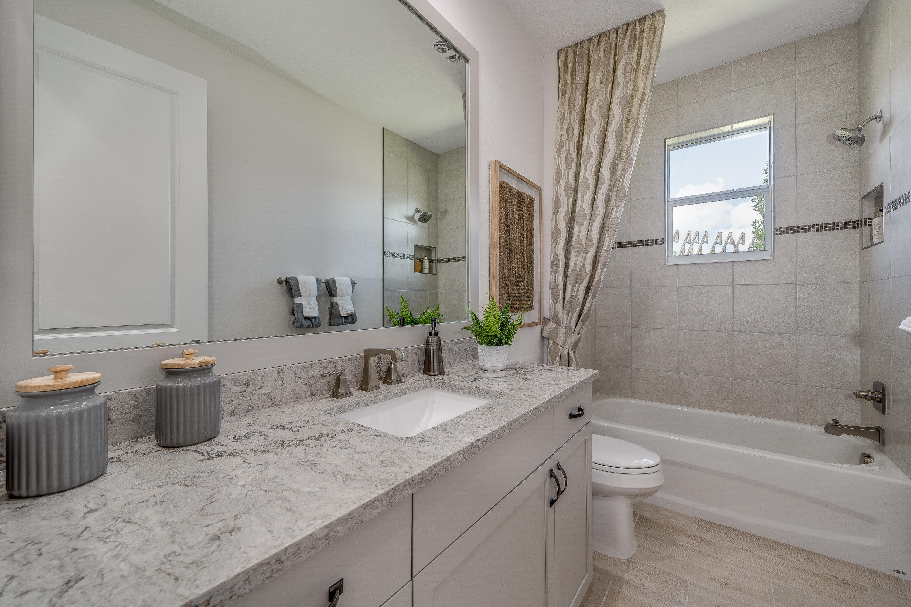 5594 Bent Pine Square Vero Beach, FL 32967 - Photo 21 of 22 JJ_06193