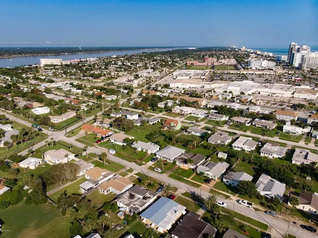 $1,950 | 331 Williams Avenue, Daytona Beach, FL 32118