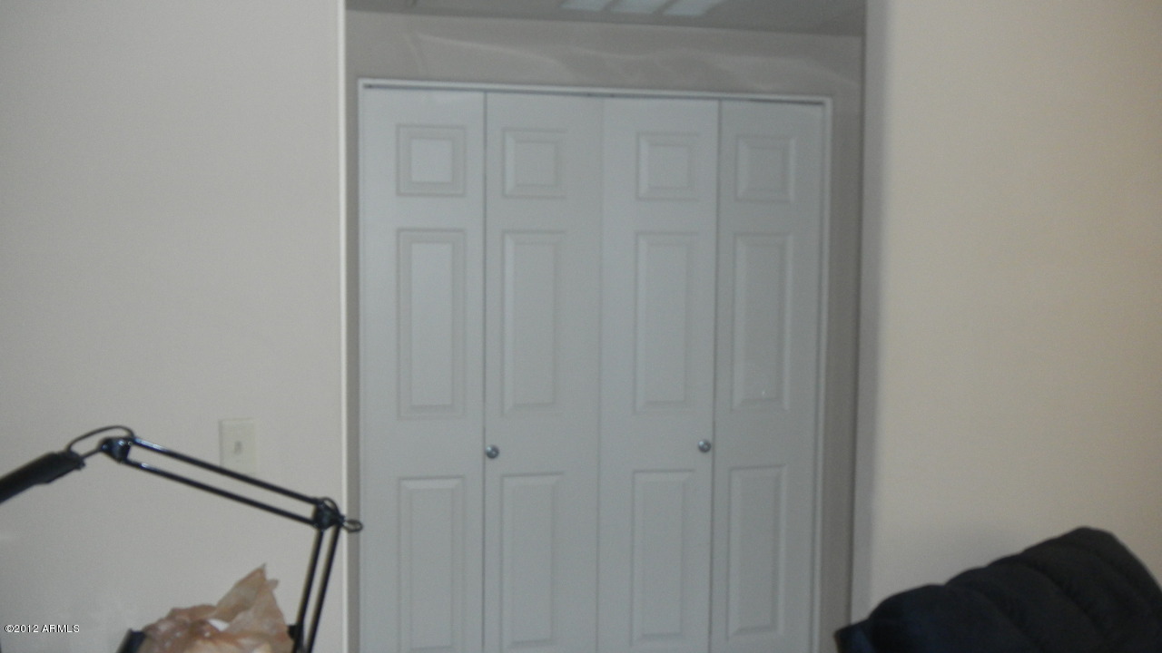 1825 West Ray Road, Unit 2126 Chandler, AZ 85224 - Photo 7 of 14 laundry