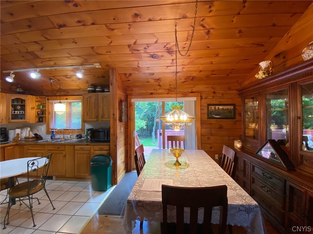 312 Mcclure Road Stratford, NY 13470 - Photo 7 of 34 Gallery Image 7