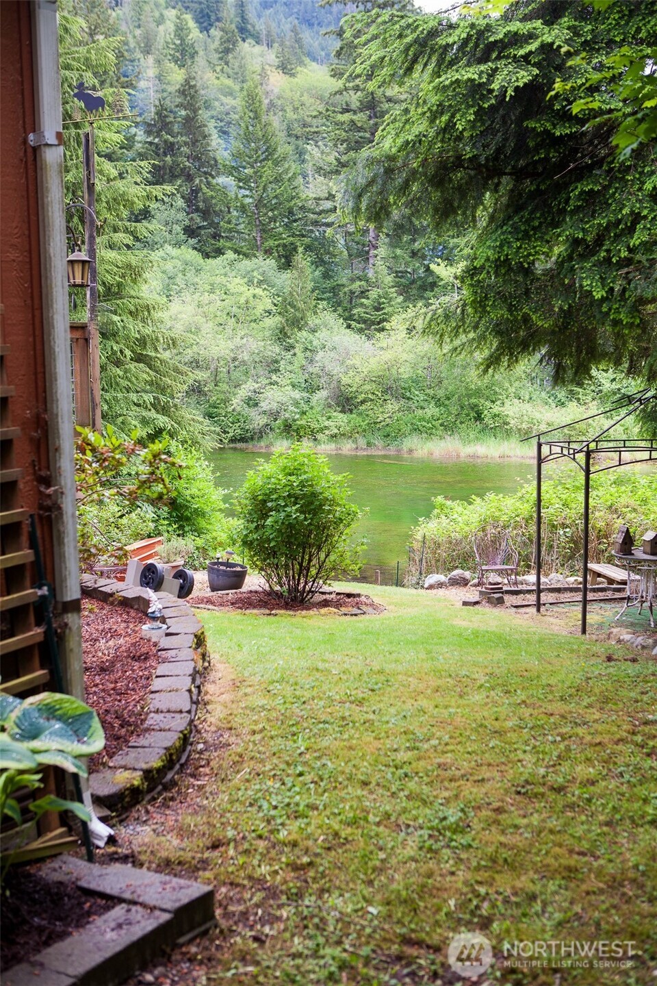 6345 Overland Trail Maple Falls, WA 98266 - Photo 4 of 8