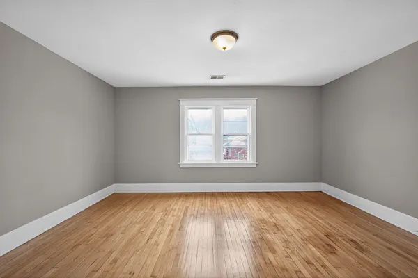 $164,900 | 2927 North 40th Street, Milwaukee, WI 53210