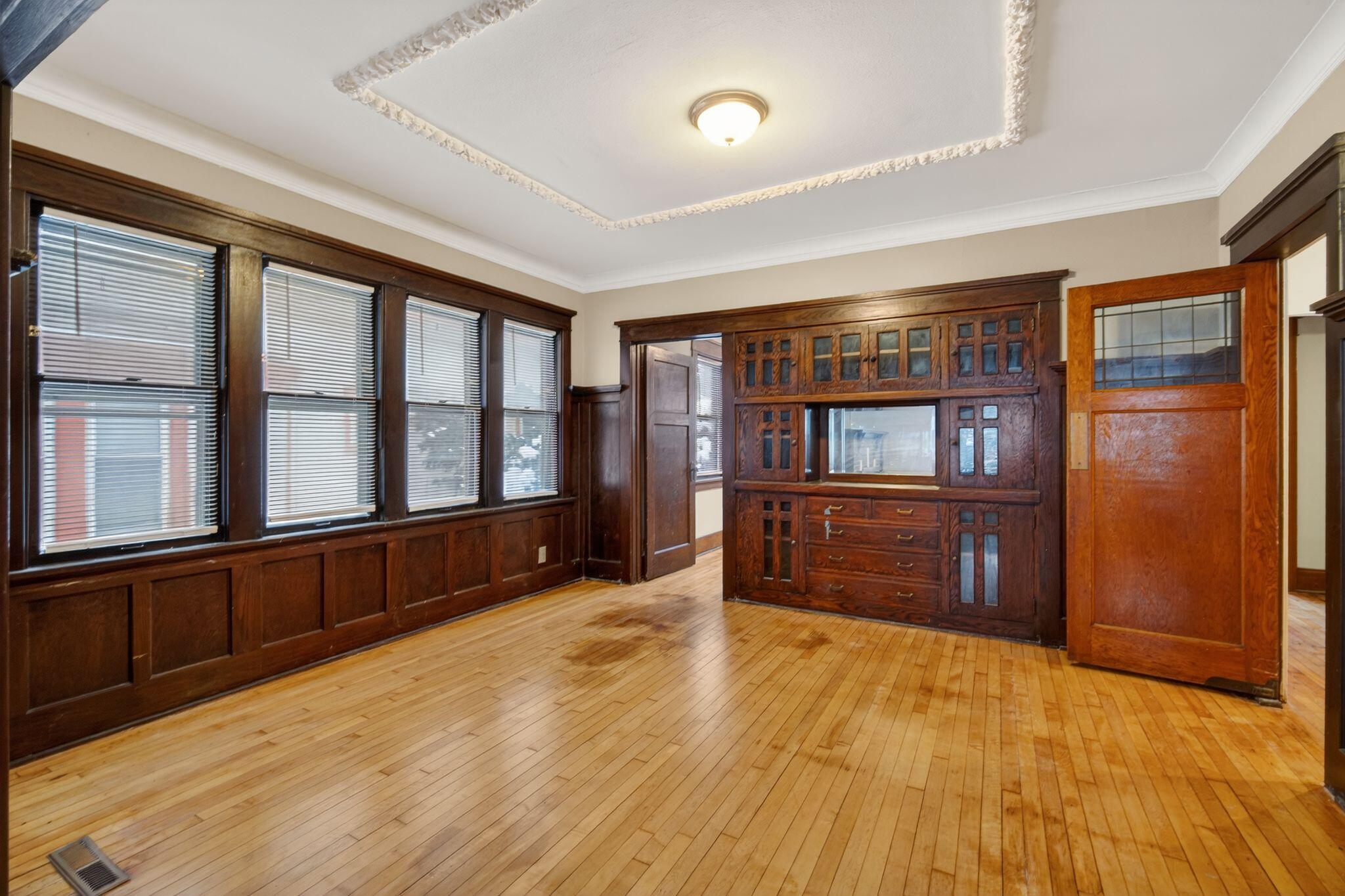 2927 North 40th Street Milwaukee, WI 53210 - Photo 19 of 30 19_2927_N_40th_St_Milwaukee_WI_53210-Din