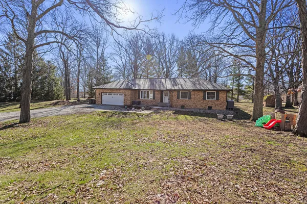 $264,500 | 107 County Road 270 North, Loda, IL 60948