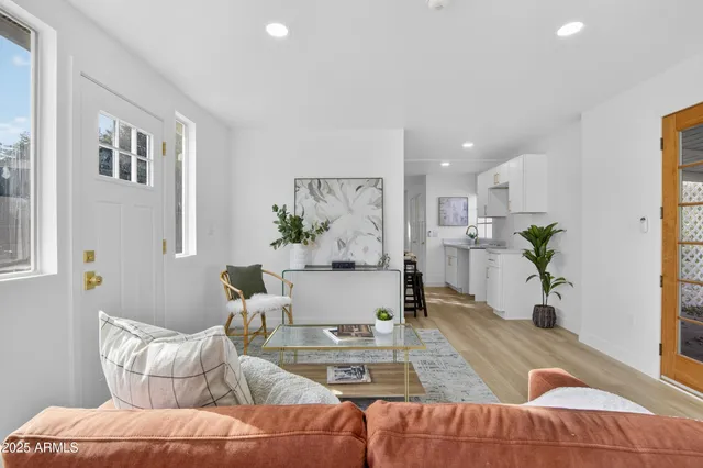 $899,000 | 1426 South Grandview Drive, Tempe, AZ 85281