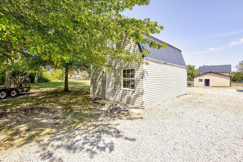 6949 Ramey Road Centerburg, OH 43011 - Photo 38 of 50 1-49