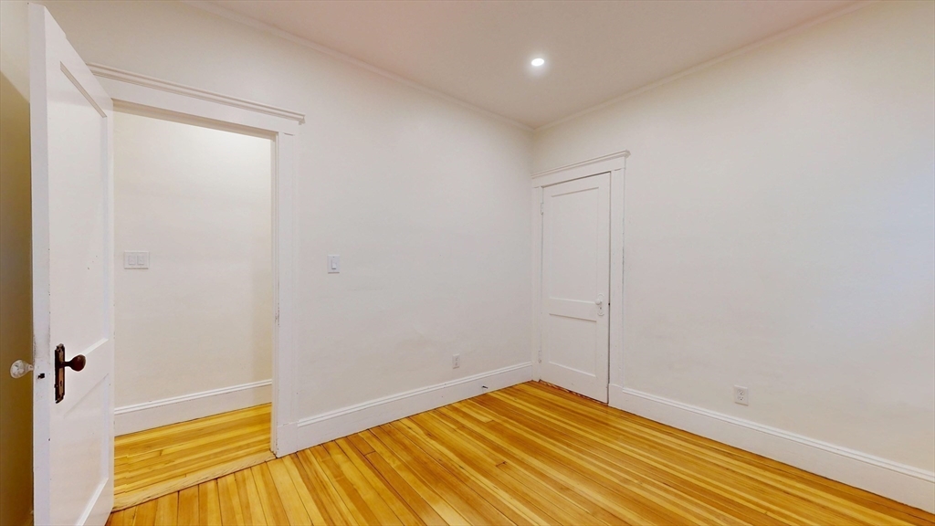 147 Langdon Avenue, Unit 1 Watertown, MA 02472 - Photo 20 of 24