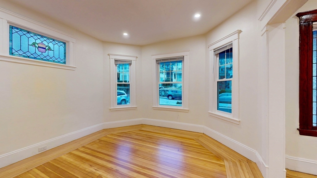 147 Langdon Avenue, Unit 1 Watertown, MA 02472 - Photo 3 of 24