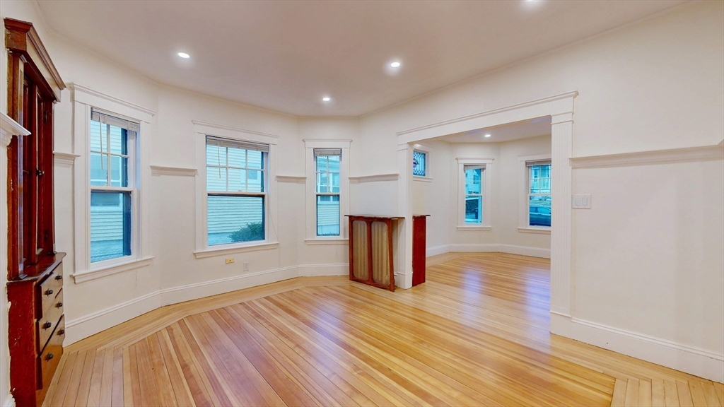 147 Langdon Avenue, Unit 1 Watertown, MA 02472 - Photo 4 of 24