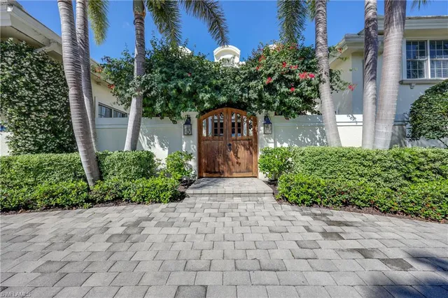 $25,000 | 4117 Belair Lane, Naples, FL 34103