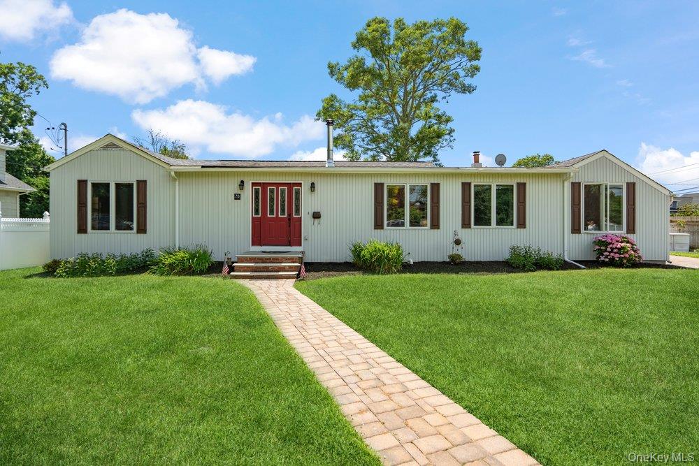 76 Alton Road Babylon, NY 11702 - Photo 1 of 31