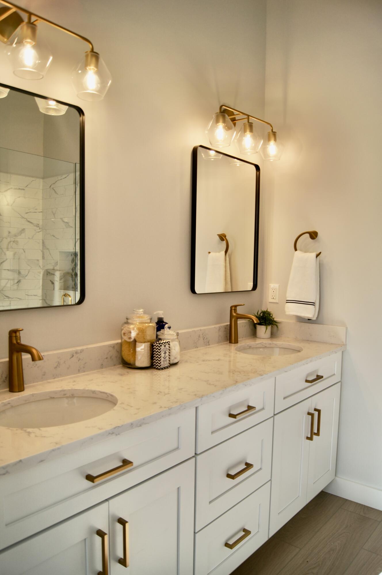 16 Salt Point Drive, Unit 20 Old Orchard Beach, ME 04064 - Photo 24 of 35 Primary bath vanity