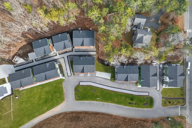 $670,000 | 16 Salt Point Drive, Unit 20, Old Orchard Beach, ME 04064