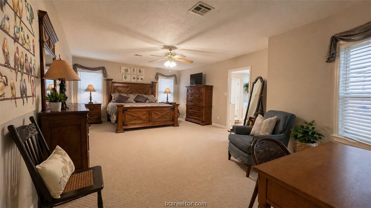 10432 Sammys Road Bremond, TX 76629 - Photo 14 of 47 a living room with furniture