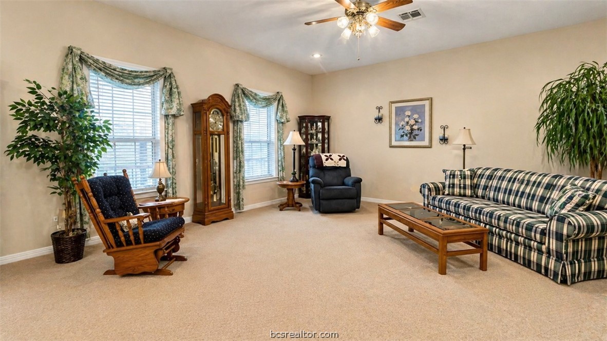 10432 Sammys Road Bremond, TX 76629 - Photo 7 of 47 a living room with furniture and a gym