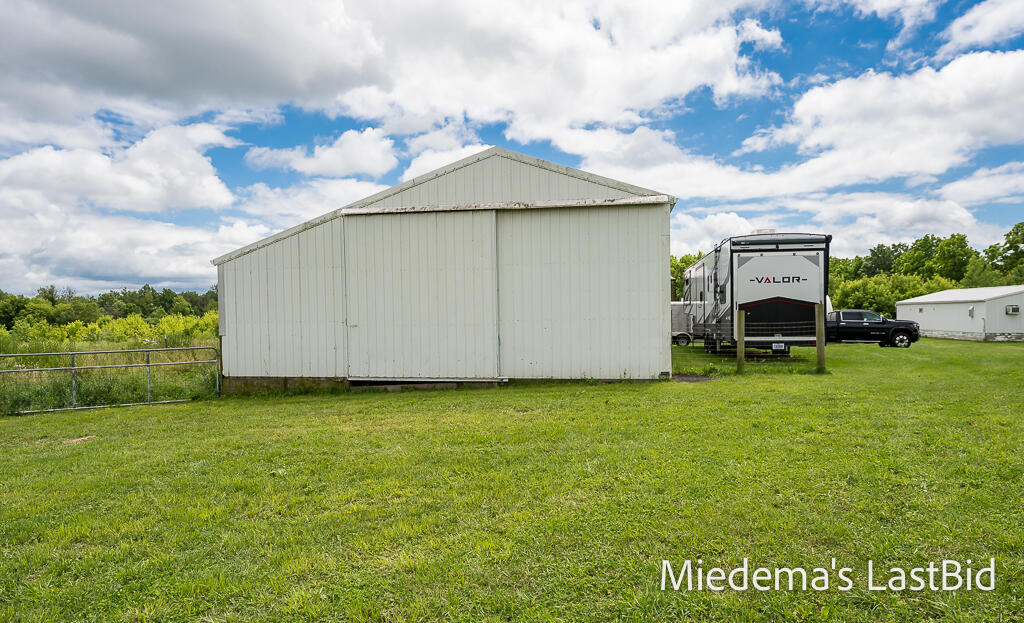12915 Cassidy Road Bellevue, MI 49021 - Photo 11 of 128 12915CassidyRd-12LoRes