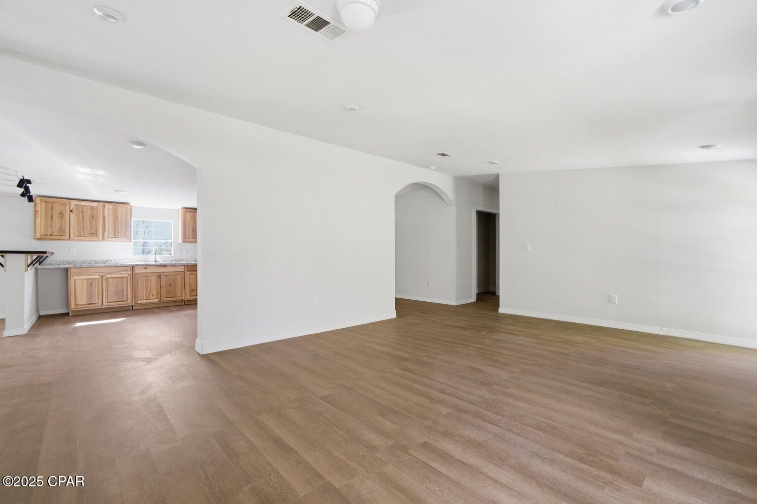 834 North Caryville Road Bonifay, FL 32425 - Photo 8 of 11