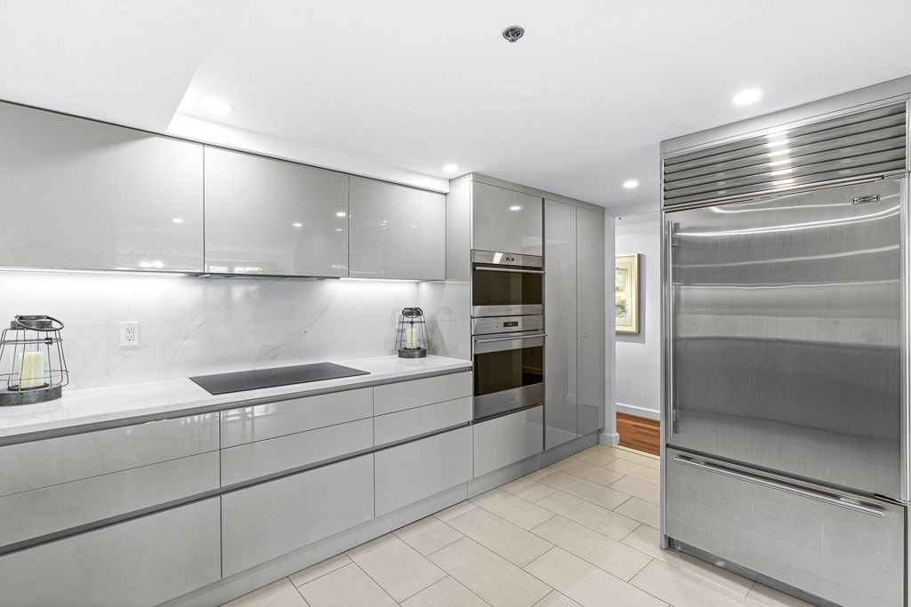 165 Tremont Street, Unit 501 Boston, MA 02111 - Photo 12 of 37