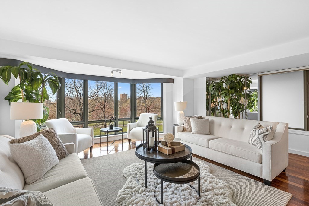 165 Tremont Street, Unit 501 Boston, MA 02111 - Photo 2 of 37